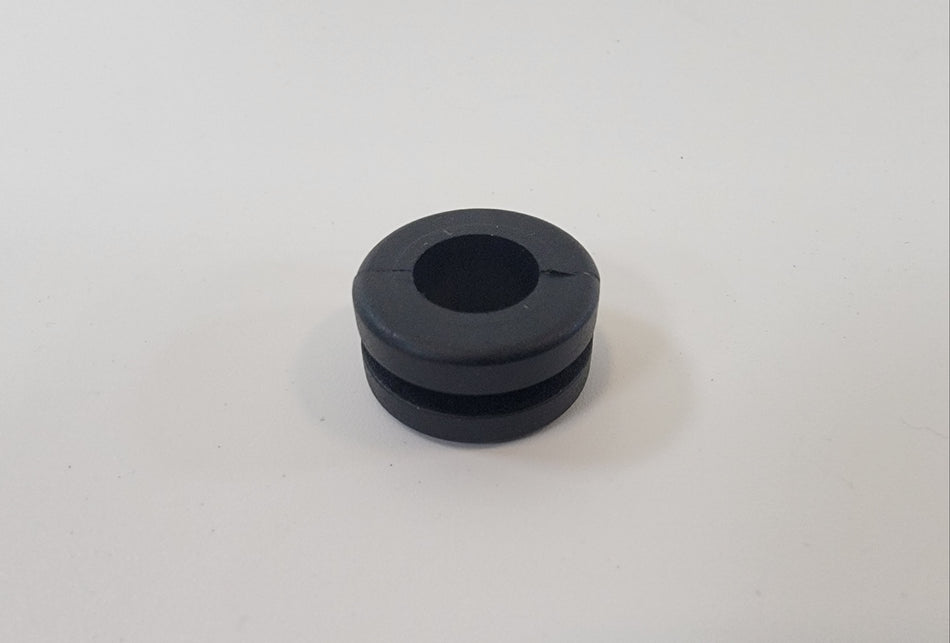 Moto Guzzi / Aprilia Rubber - V7 I+II+III, V85 TT, California 1400, Tuono, AP8120030